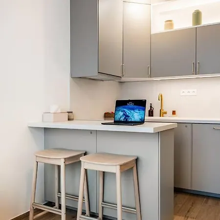 New Bright & Quiet Floor Apartment Bratislava