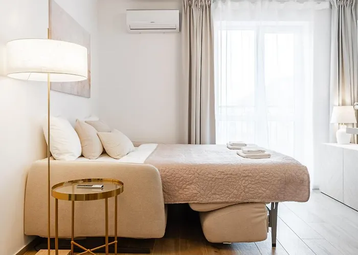 New Bright & Quiet Floor Apartment Bratislava