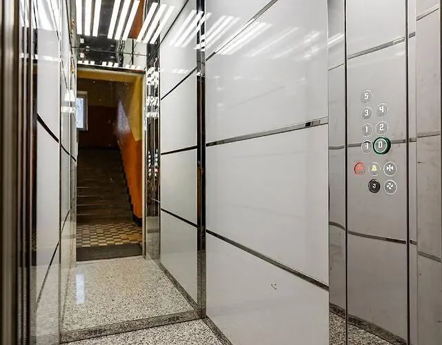 New Bright&quiet Floor